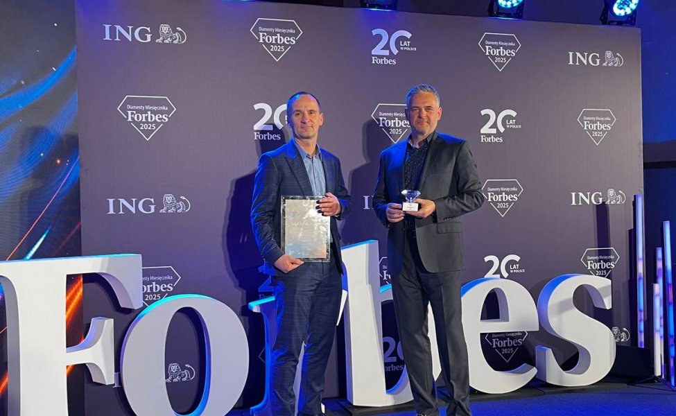 Area Development z diamentem Forbes